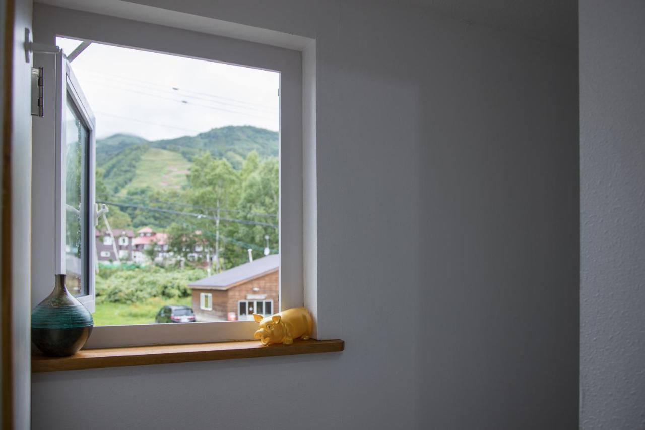 Freeride Backpackers Lodge นิเซโกะ ภายนอก รูปภาพ