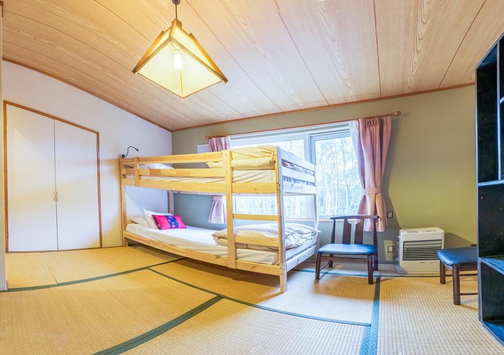 Freeride Backpackers Lodge นิเซโกะ ภายนอก รูปภาพ