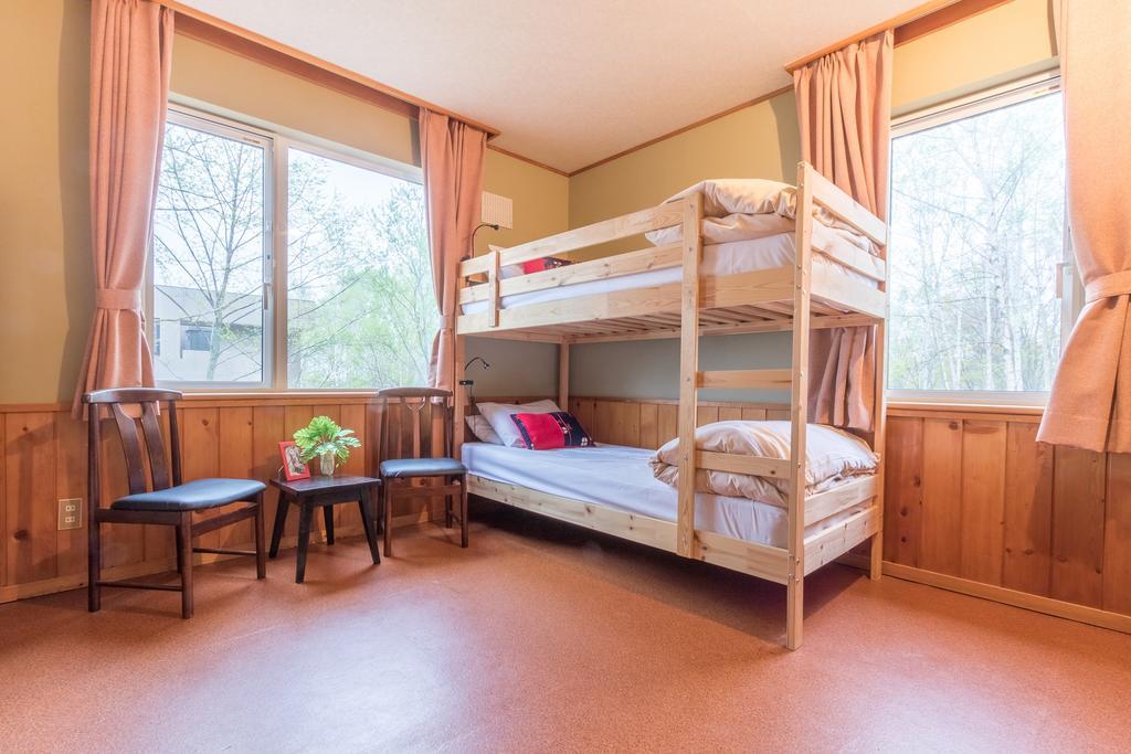Freeride Backpackers Lodge นิเซโกะ ภายนอก รูปภาพ